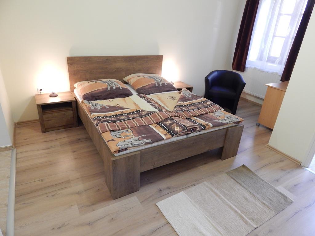 Csillagvirag Apartman Apartment Mosonmagyaróvár Екстериор снимка
